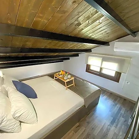 Hotel Aelia *
